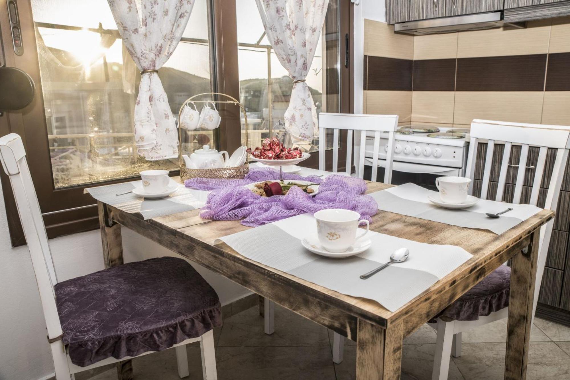 Kleopatra Deluxe Apartment With Jacuzzi Kamilari Zewnętrze zdjęcie