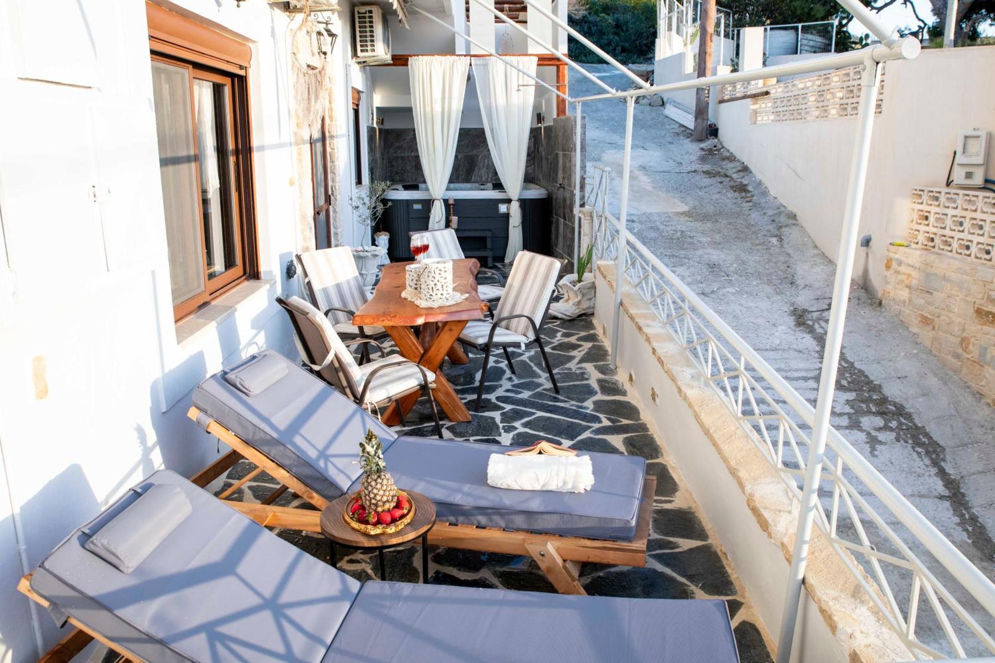 Kleopatra Deluxe Apartment With Jacuzzi Kamilari Zewnętrze zdjęcie
